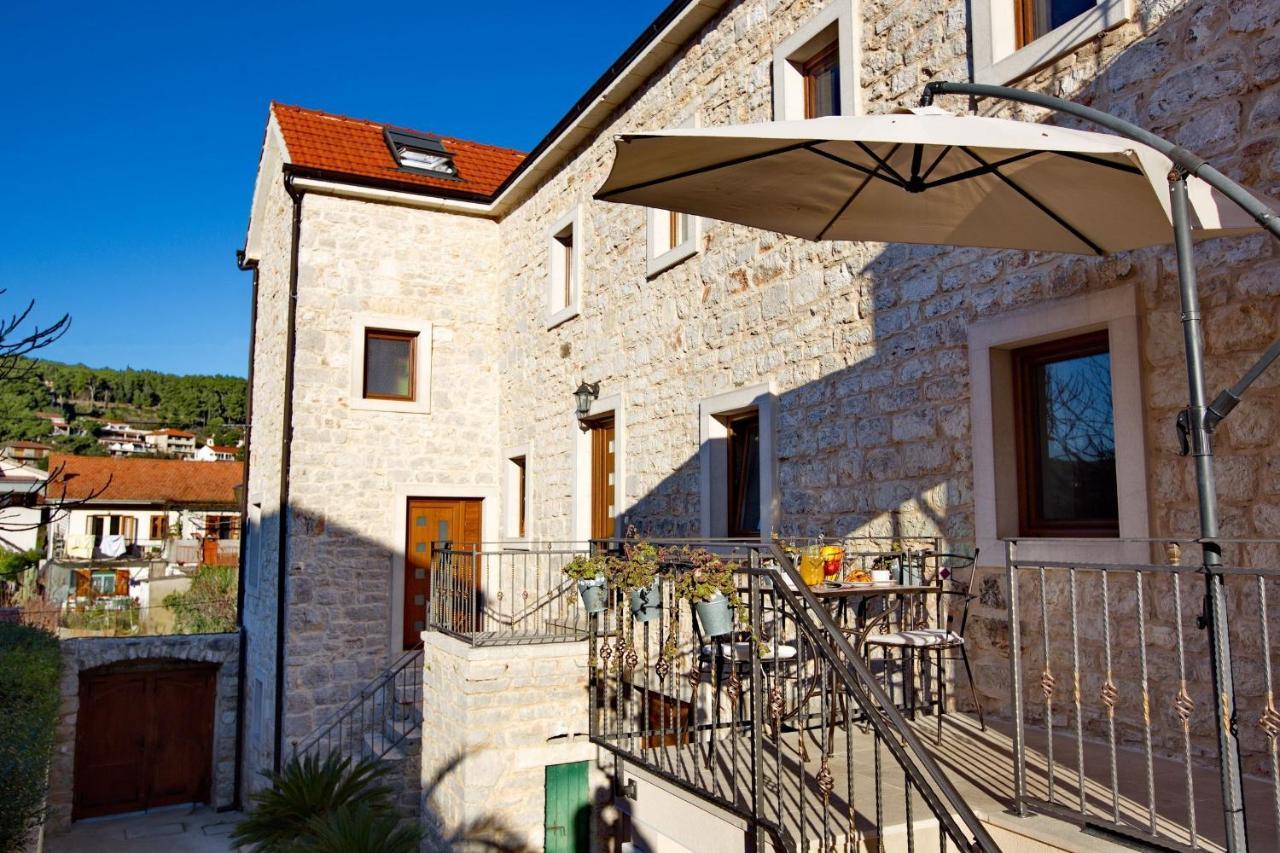 Apartments With A Parking Space Jelsa, Hvar - 8713 Елса Экстерьер фото