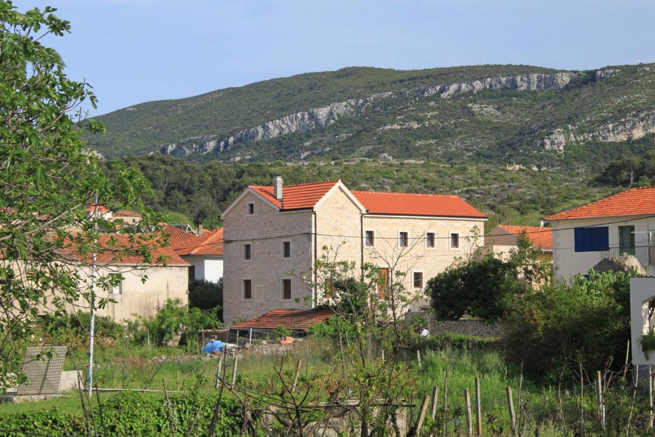 Apartments With A Parking Space Jelsa, Hvar - 8713 Елса Экстерьер фото